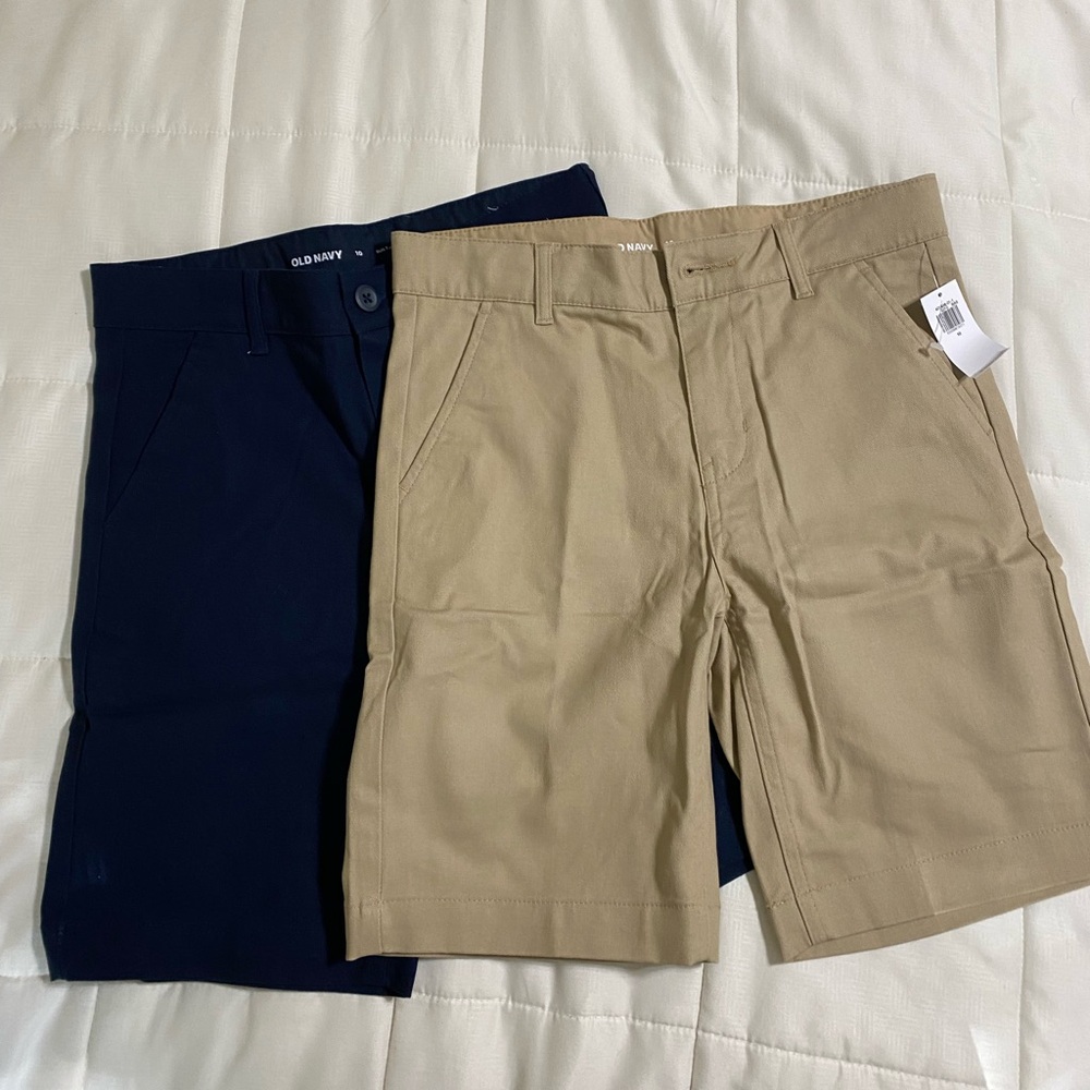 Old Navy Boys Shorts in Navy and Tan - size 10